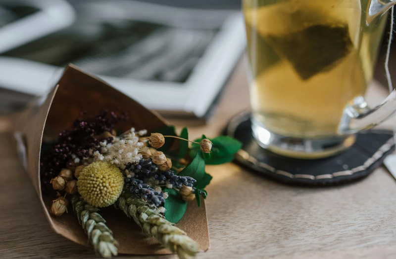 The Power of Herbal Tea: Best Relaxing Blends to Gift Loved Ones